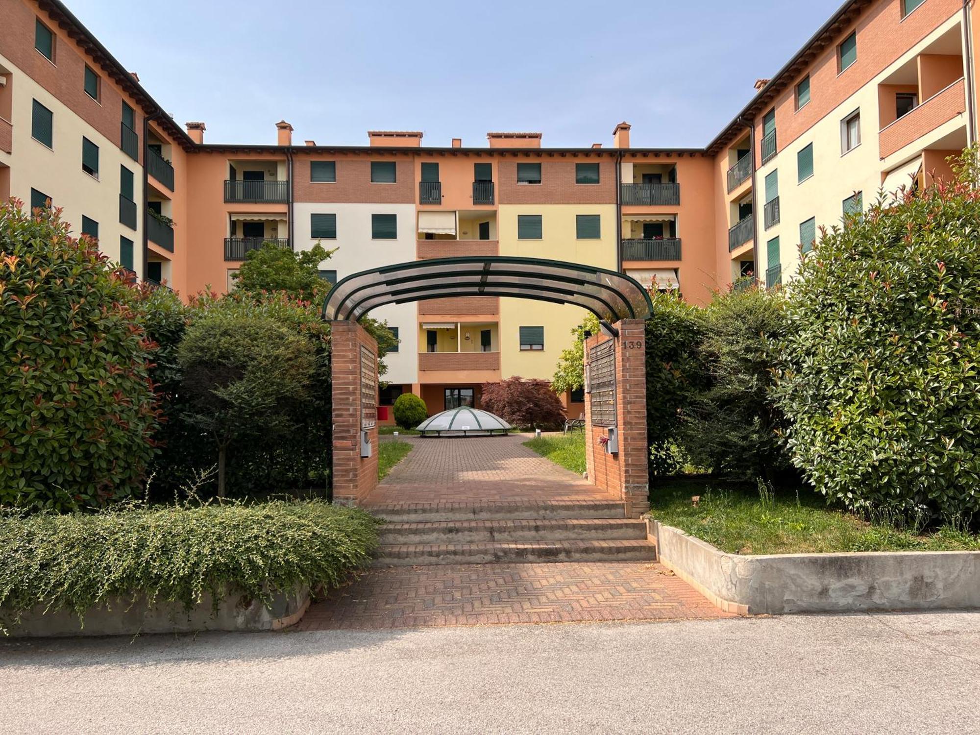 Vicenza City Apartments 3 Екстер'єр фото